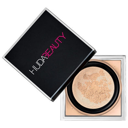 Huda Beauty Easy Bake Loose Setting Powder-Banana Bread — makeup